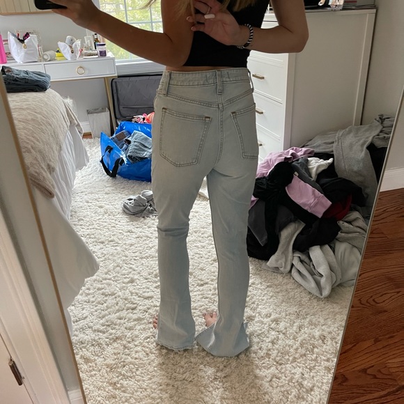 Abercrombie the skinny high rise slit jeans - Picture 2 of 4